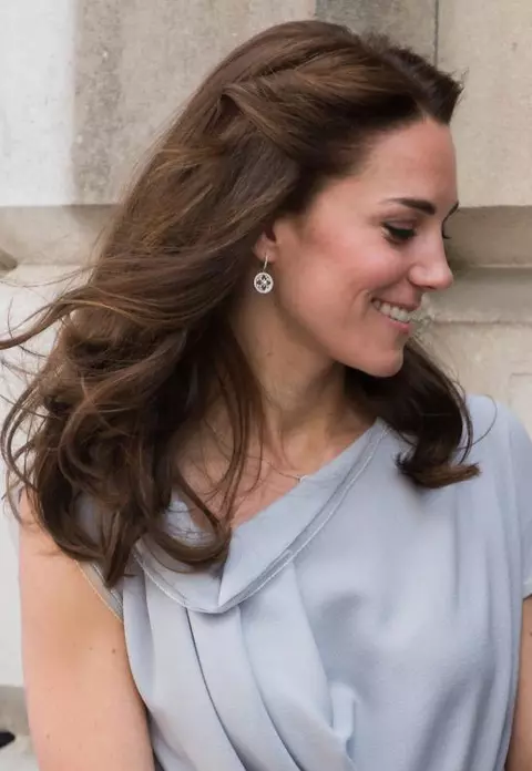 Kate Middleton – Cum arată rochia ei preferată?