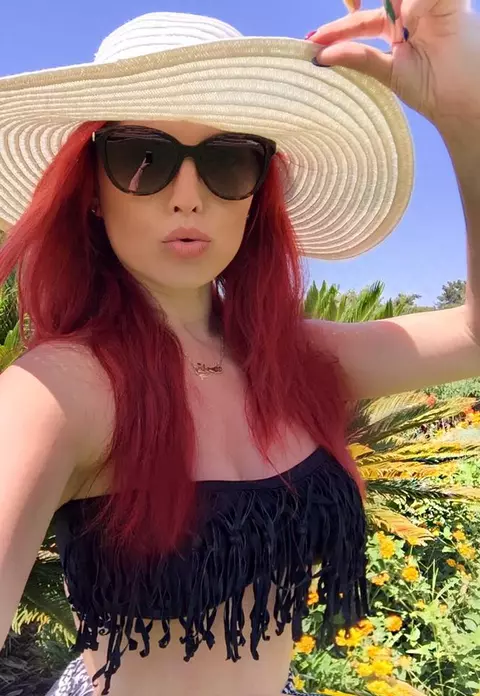 Recomandare de weekend şi vacanţă de la Elena Gheorghe