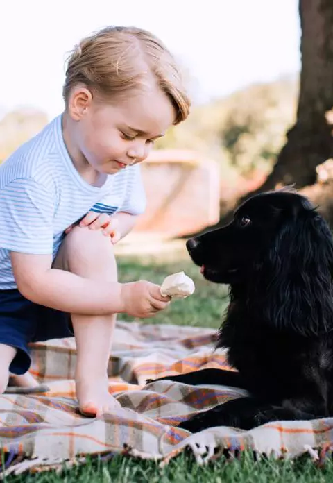 Ce se întâmplă când Prinţul George găteşte împreună cu mama lui