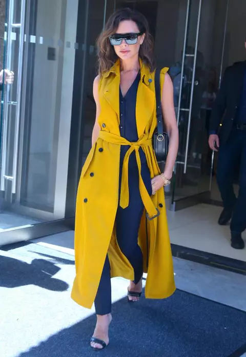 Stil de vedetă: Victoria Beckham