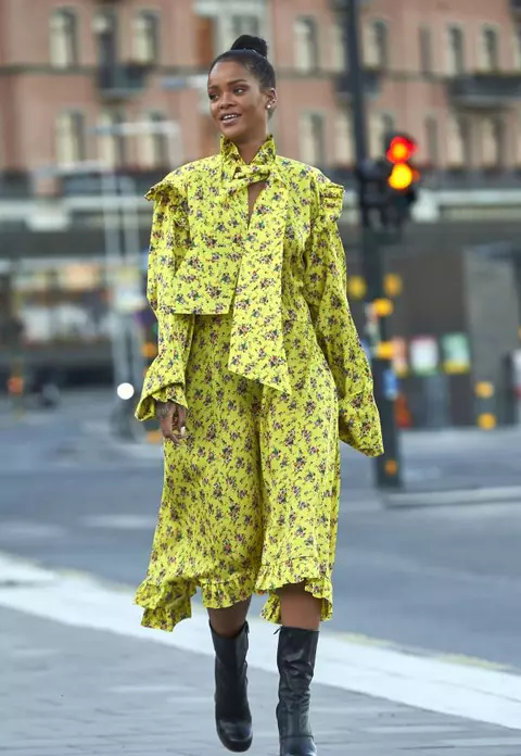 Stil de vedetă: Rihanna