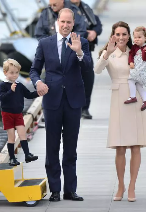 Kate, William, George şi Charlotte – Albumul de fotografii din turneul din Canada