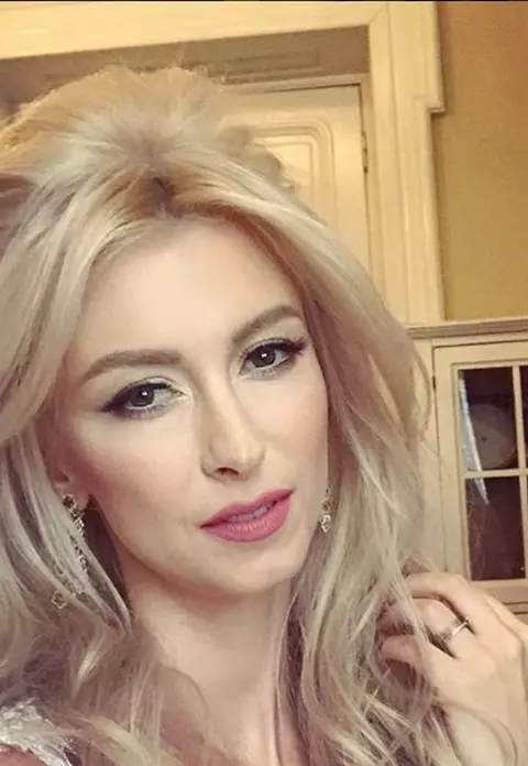 Andreea Bălan și-a filmat fetița cu ocazia aniversării a 4 luni