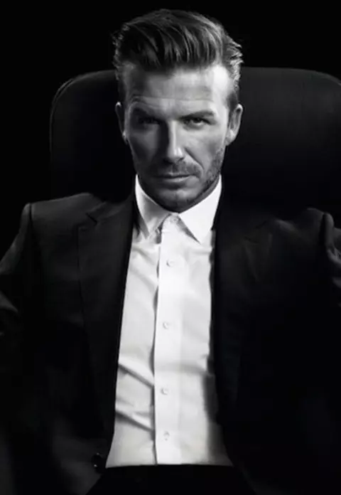 David Beckham, cel mai sexy tată! Iată cum s-a filmat fotbalistul!