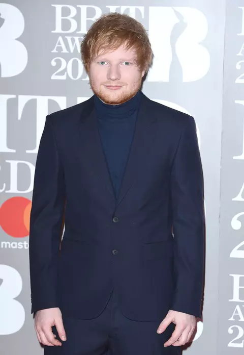 Ed Sheeran,  un gentleman desăvârşit. Gestul incredibil făcut pentru iubita lui!