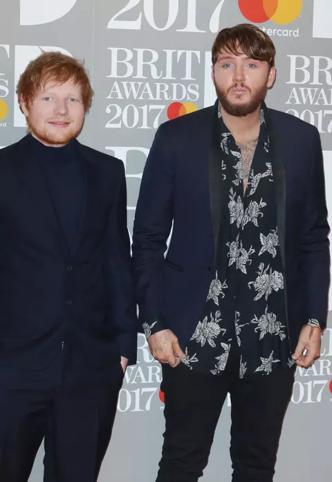Vedete pe covorul roşu la BRIT Awards 2017
