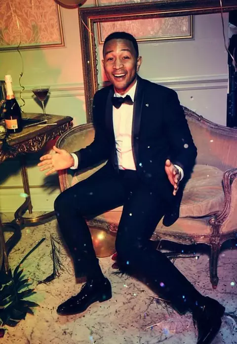 John Legend a susținut un concert spontan într-o stație de metrou din Londra
