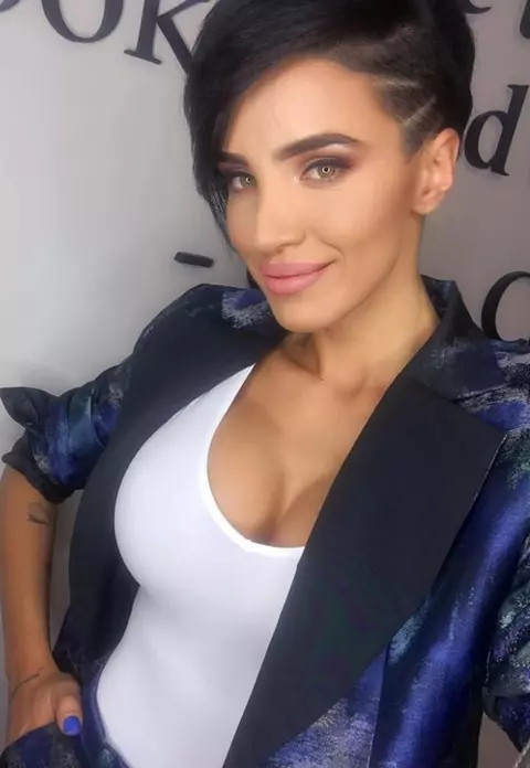 Nu are limite! Adelina Pestrițu s-a tatuat din nou! Iată ce a ales să își facă de data aceasta!