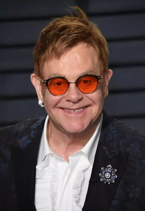 Elton John se retrage după o carieră de 50 de ani
