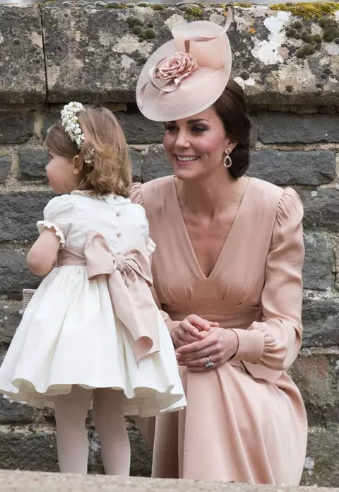Kate Middleton – O apariţie încântătoare la nunta surorii ei, Pippa