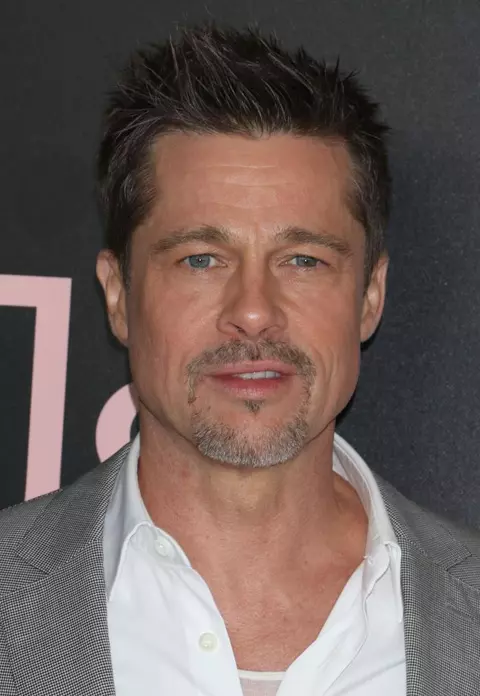 Brad Pitt - Apariţie surprinzătoare pe covorul roşu la premiera filmului „Okja”