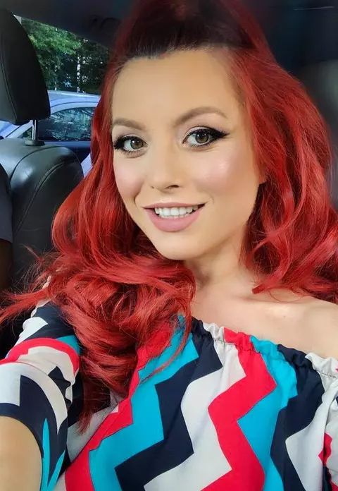 Elena Gheorghe a născut o fetiță