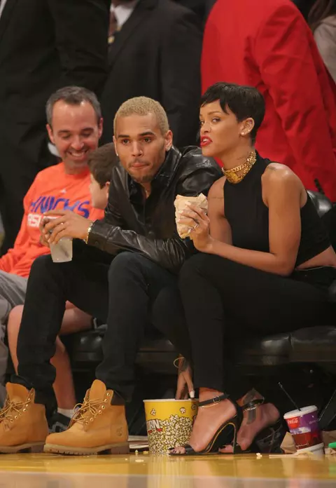 Chris Brown a povestit cu lux de amănunte ce s-a întâmplat în seara în care a bătut-o pe Rihanna: „M-am simțit ca un monstru!”