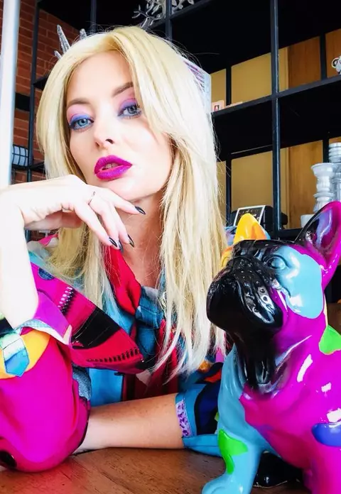 Delia, transformare uimitoare de look! Vedeta este într-o continuă schimbare