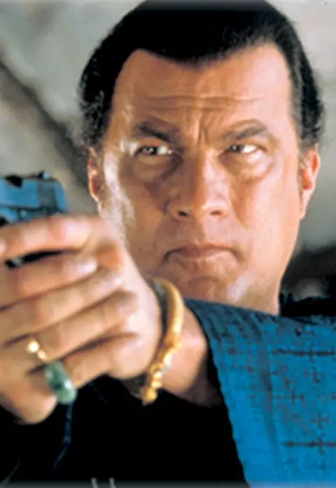 Portia de Rossi îl acuză de hărțuire sexuală pe Steven Seagal: „S-a descheiat la pantaloni în timpul audiției!”