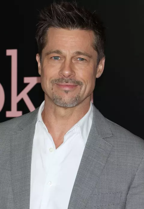 Brad Pitt, sărbătoritul zilei! Îţi vine să crezi că a împlinit 54 de ani?