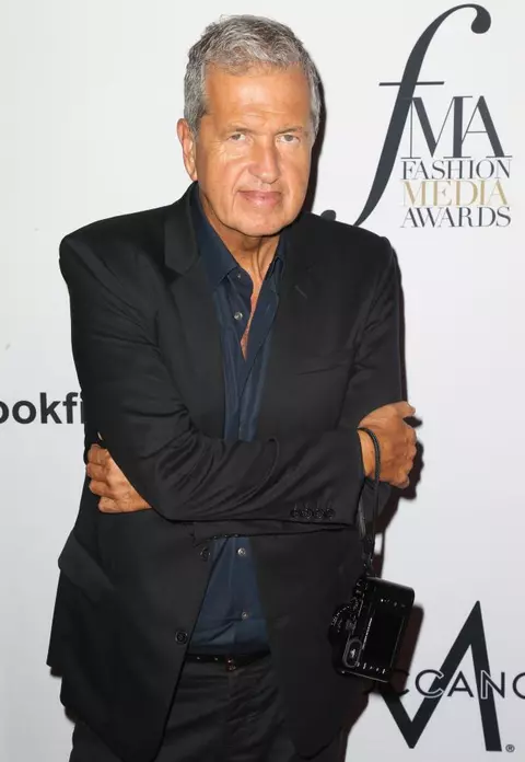 Celebrul fotograf Mario Testino, acuzat de hărţuire: "Era un prădător sexual"