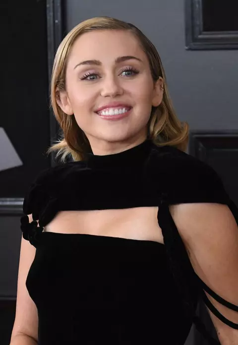 TOP Best dressed la Premiile Grammy 2018 - FOTO