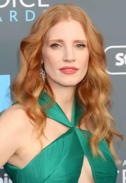 Get the look Jessica Chastain - machiaj elegant pentru roșcate
