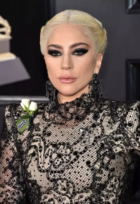 Premiile Grammy 2018 - Best Beauty Looks! Cele mai frumoase machiaje și coafuri pe care le poți copia