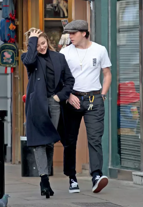 Istoricul amoros al lui Brooklyn, fiul lui David şi al Victoriei Beckham