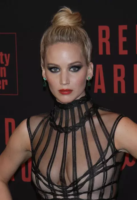 Cele 2 trucuri de beauty la care nu rezistă niciun bărbat