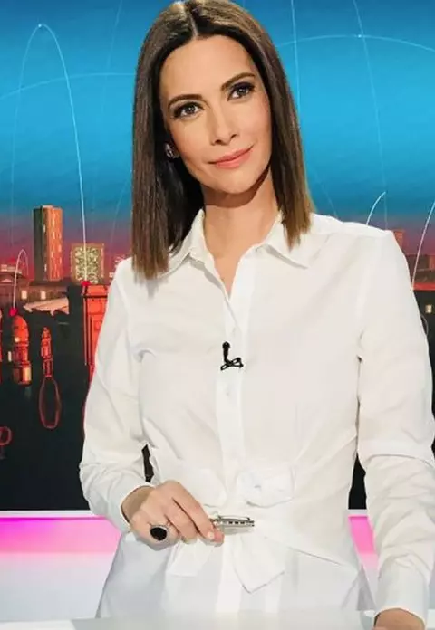 Cum să scapi de petele de pe față cu lămâie. Mască de depigmentare după rețeta Andreei Berecleanu