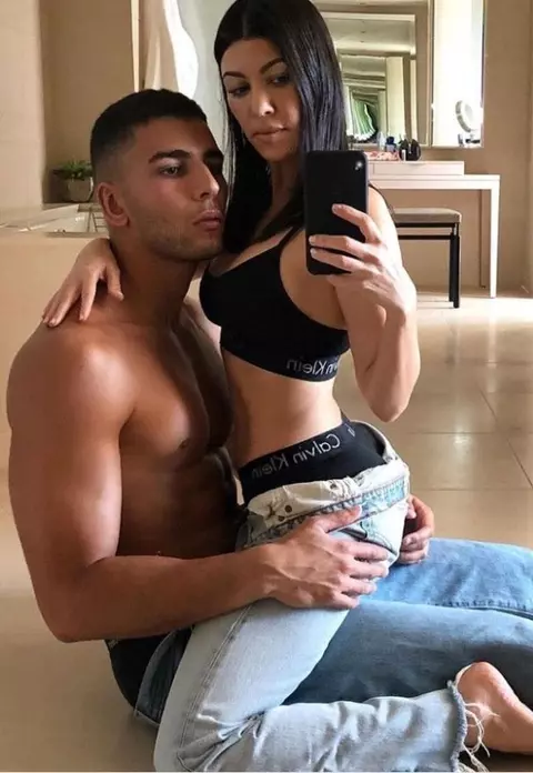 Kourtney Kardashian plănuiește cel de-al patrulea copil. Relația cu Younes Bendjima merge ca pe roate