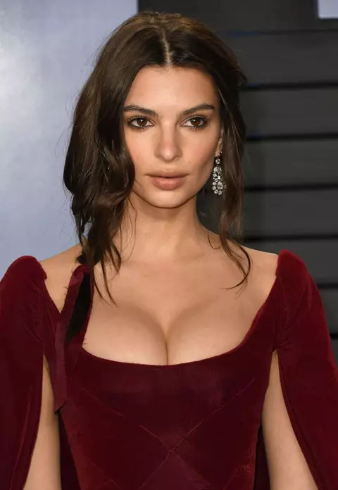 Cum te ajută pudra bronzantă să ai un machiaj al ochilor mai sexi