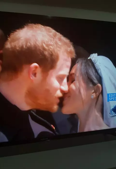 Meghan Markle și Prințul Harry au semnat un contract prenupțial? Se pare că Regina a insistat!