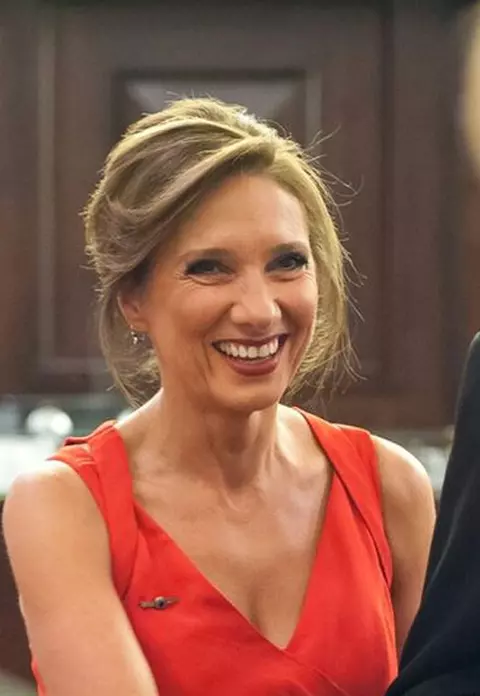 Carmen Iohannis, schimbare de look. Cum arată Prima Doamnă