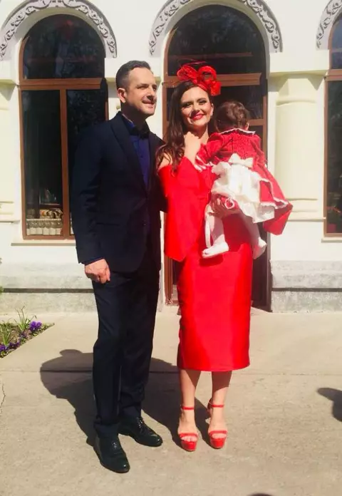 Mădălin Ionescu şi Cristina Şişcanu, despre fetiţa lor: "Doreşte să stea cât mai mult cu noi!"
