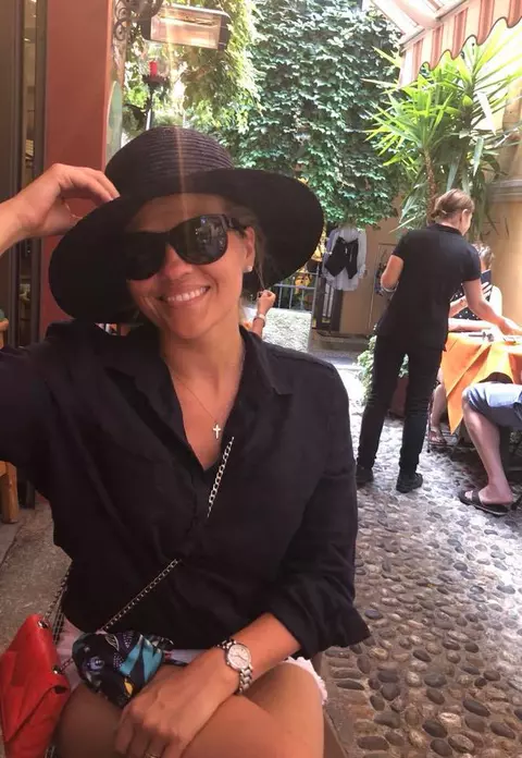 Mirela Vaida, parada costumelor de baie