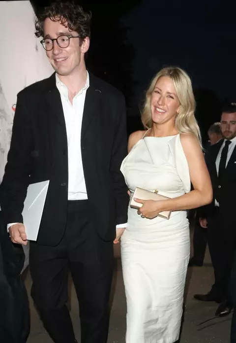 Ellie Goulding și Caspar Jopling s-au logodit. Deja locuiesc împreună