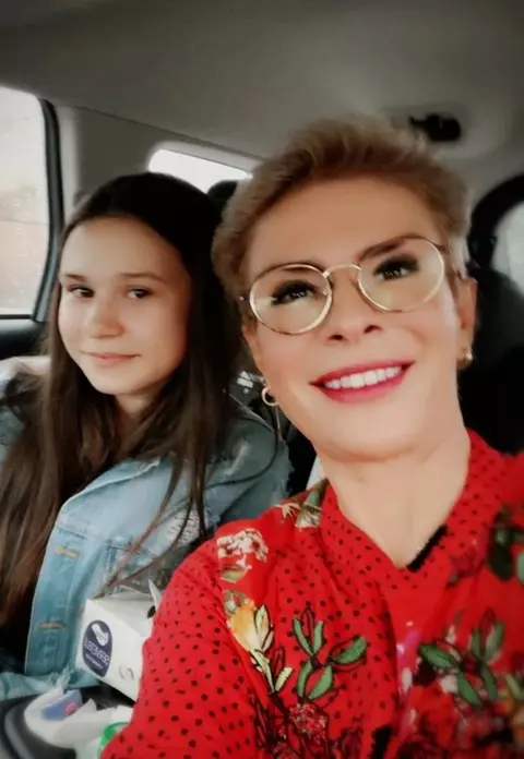 Fiica lui Teo Trandafir a început liceul. Maya a îmbrăcat uniforma - VIDEO