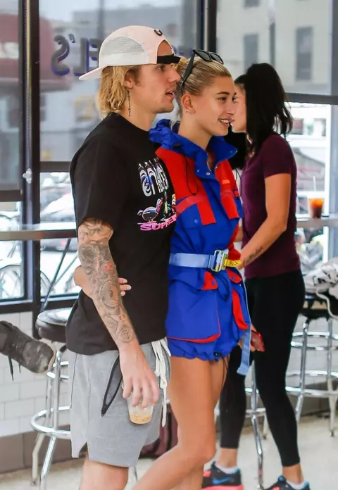 Probleme în paradis? Justin Bieber și Hailey Baldwin, surprinși plângând în timpul unei discuţii