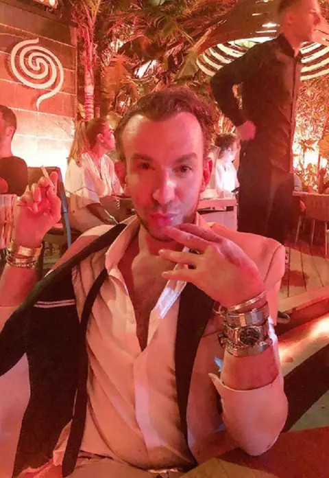 Stephan Pelger, bătut cu bestialitate la Cannes. Cum arată după ce a fost răpit de două femei