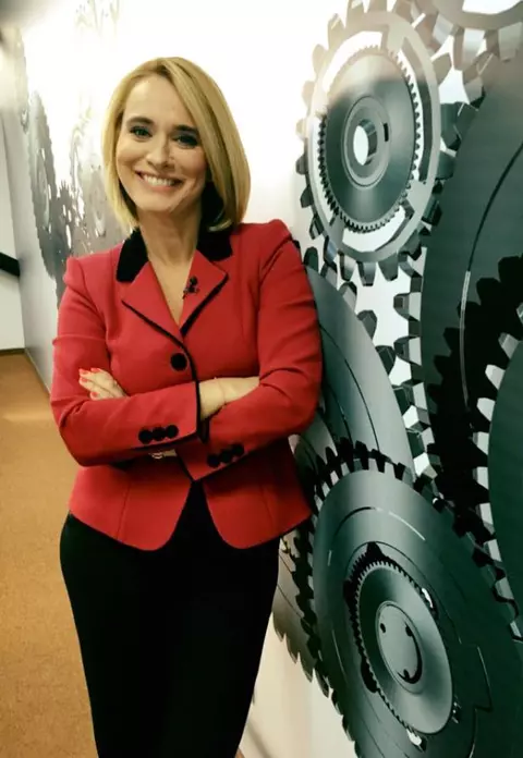 Vedeta care a fost la fel de bine plătită ca Andreea Esca. Încasa lunar 20.000 de euro