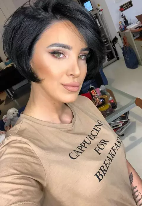 Adelina Pestrițu are probleme cu contul de Instagram. Vedeta nu știe ce să mai facă: ”Să-mi explice și mie cineva”