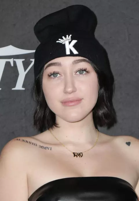 Pe Miley Cyrus toată lumea o știe, dar iată cum arată sora ei mai mică