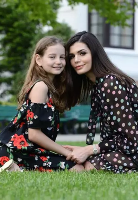 Irina Columbeanu refuză să se mute în America cu mama ei. Motivul pentru care vrea să stea în România
