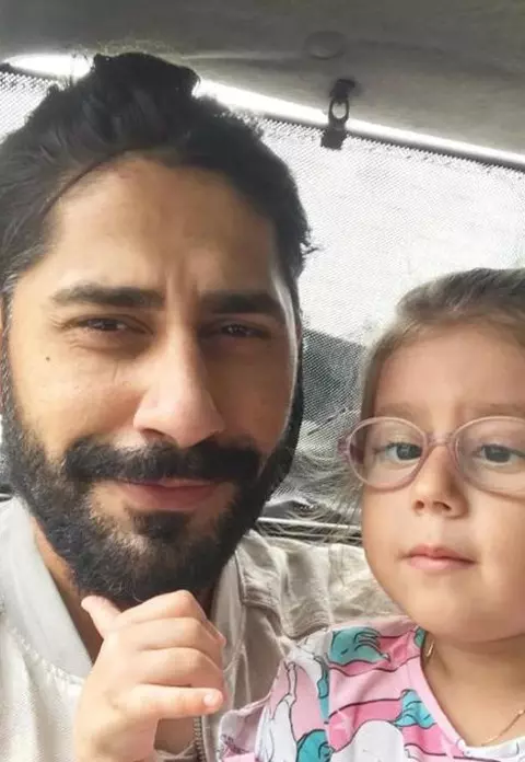 Neaşteptat! Misha şi Connect-R ies în oraş împreună, după divorţ. Ce relaţie este acum între cei doi