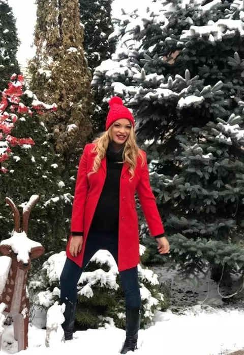 Valentina Pelinel naşte peste mai puţin de două luni. Ce sacrificii a făcut pentru sarcina cu gemene