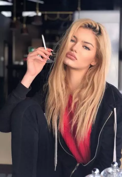 Primele imagini cu Ioana Boureanu, după ce a fost bătută crunt. Fiica lui Cristian Boureanu are capul bandajat