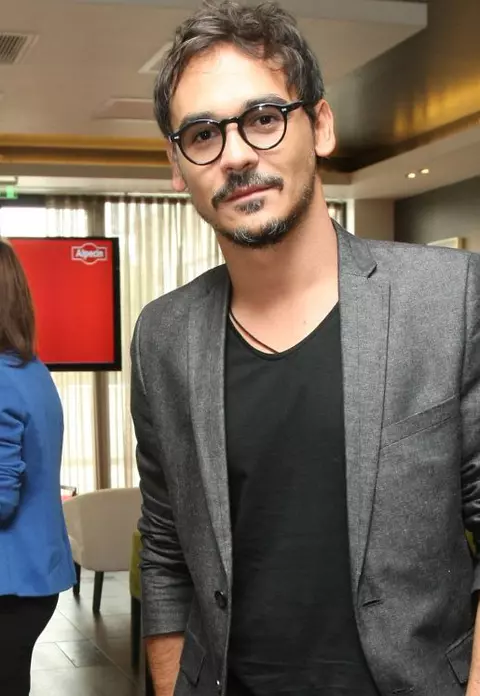 Răzvan Simion vorbeşte despre divorţ la patru ani de la despărţire: "Sunt relații care ard repede"