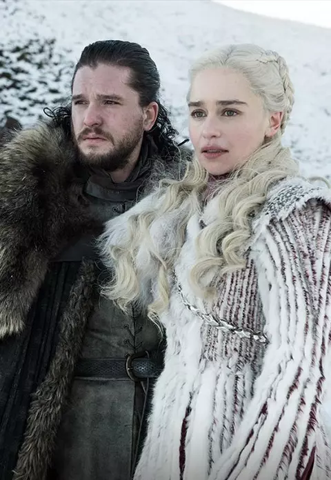Jon Snow din "Game Of Thrones" și-a schimbat look-ul. Kit Harington a atras toate privirile la un eveniment