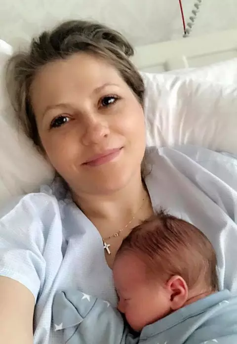 Mirela Vaida, prima fotografie alături de soț și cei trei copii. Ce schimbări au loc acum, în familia lor