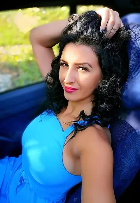 Scandal la "Insula iubirii". Ispita Nicoleta îi aduce acuze grave Mirelei Baniaș: "Vinde o dietă minune, una ieftină"