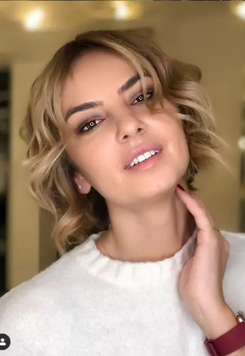 Roxana Ionescu, prima imagine cu burtica de gravidă. "Mama Natură" va avea un băiețel