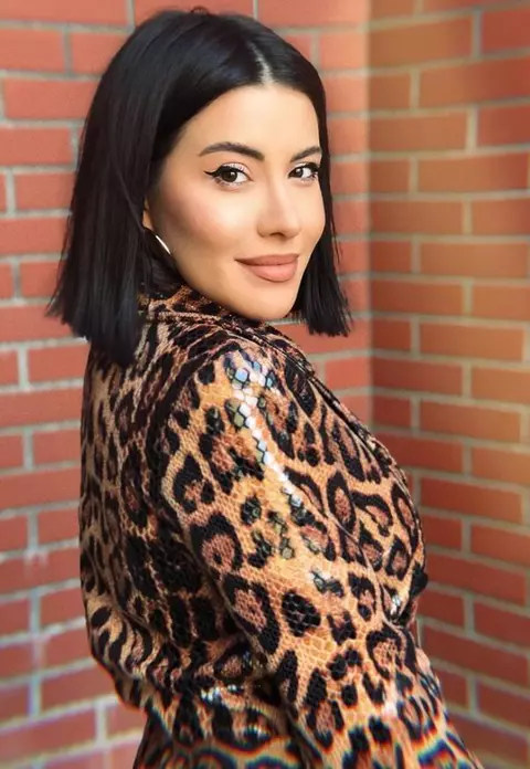 Ce ascunde Nicoleta Nucă în garderobă. A cucerit cu stilul ei eclectic